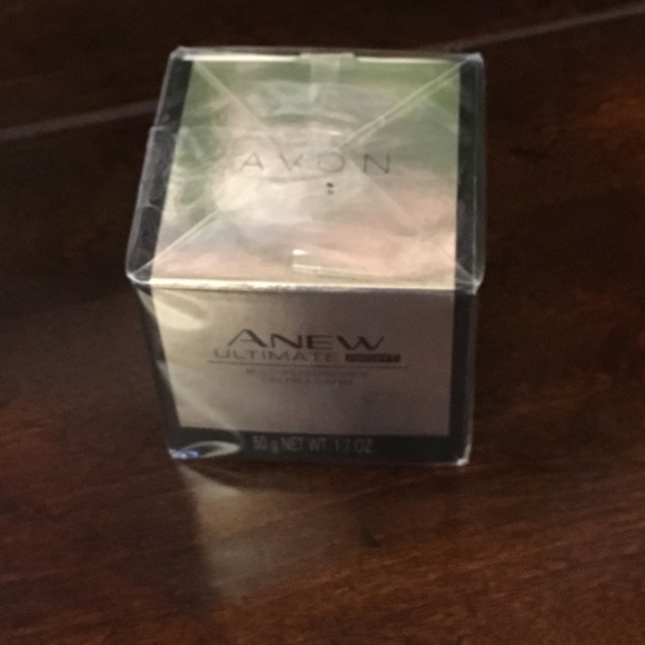 Anew Ultimate Multi-Performance Night Cream - Picture 3 of 6
